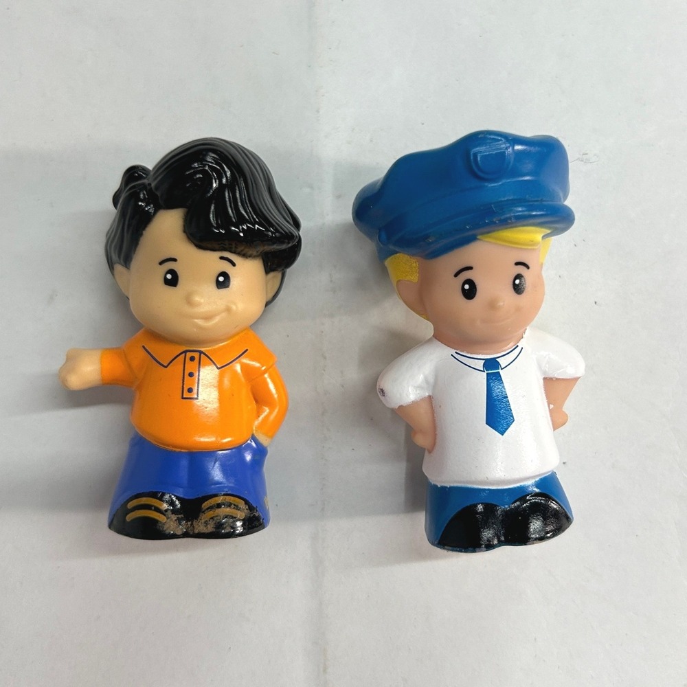 Fisher Price Little People Pilot and Passenger Figures Set of 2 OS Multi Kidcore